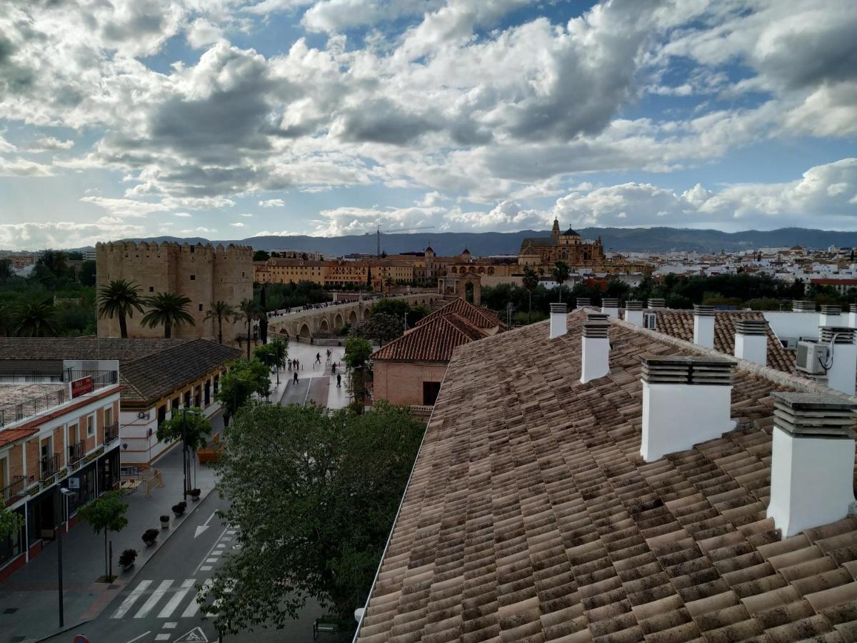 Arrecife, Garaje Y Wifi Gratis Junto Puente Romano Córdova Exterior foto